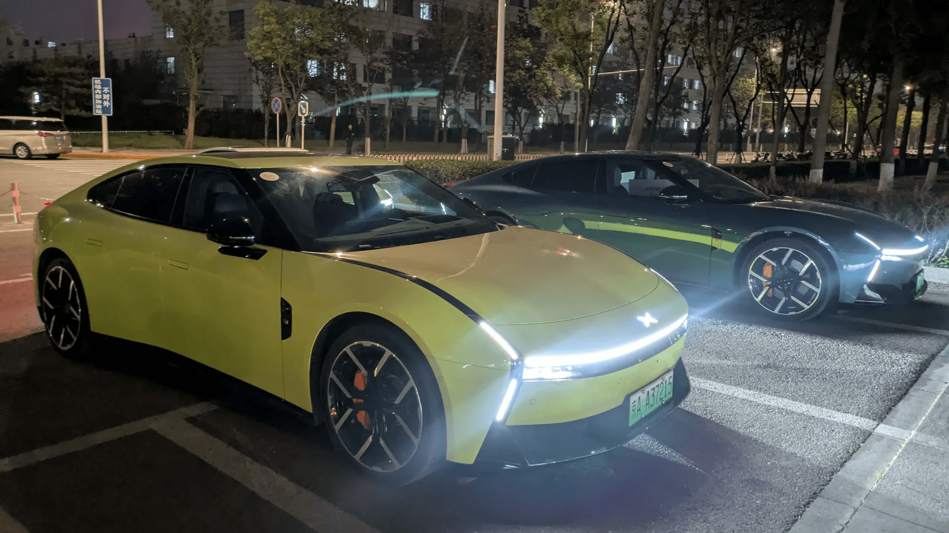 XPENG P7 With VLA 2.0: A Sporty Drive That Can Confidently Drive You