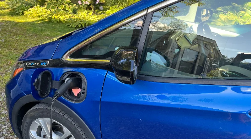 Over 800 New EV Chargers May Be Coming To Philadelphia
