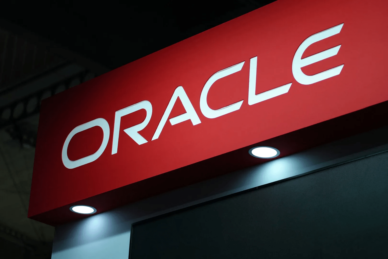 Cybercriminals claim breach of Oracle PeopleSoft servers at 100-plus organizations