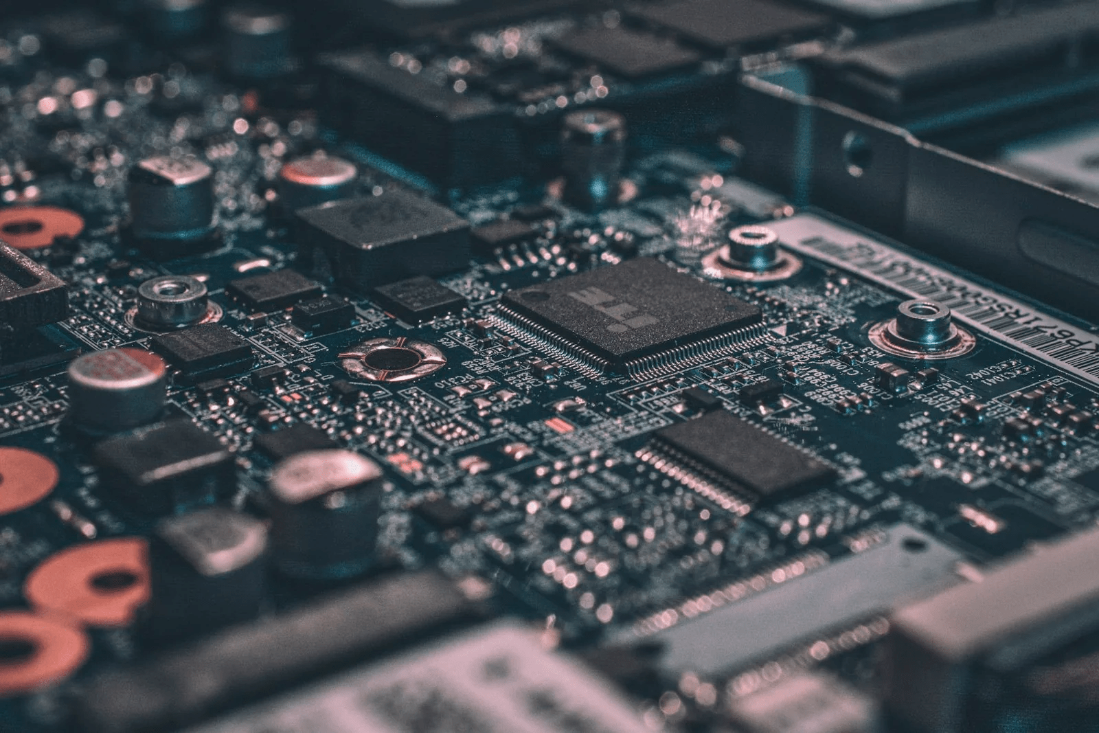 imec UWB receiver extends industrial positioning range