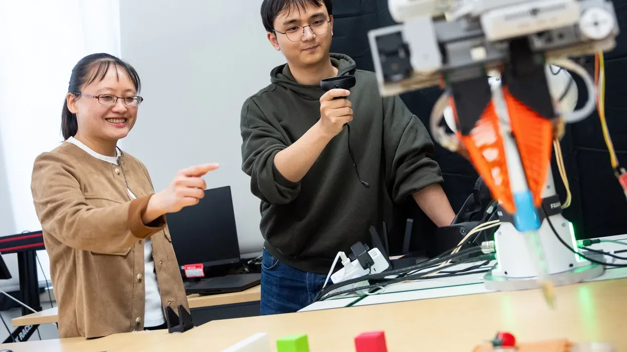 Award-Winning Researcher Trains Robots to Make Educated Guesses