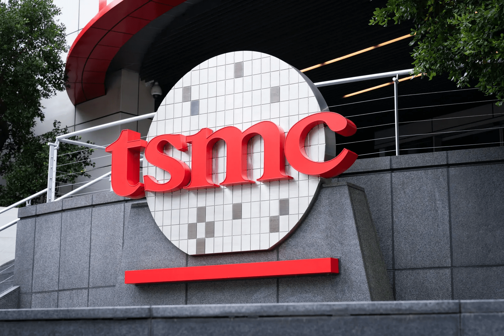 TSMC Opens First Europe Design Center in Munich, Widening Its Foundry Lead Over Samsung