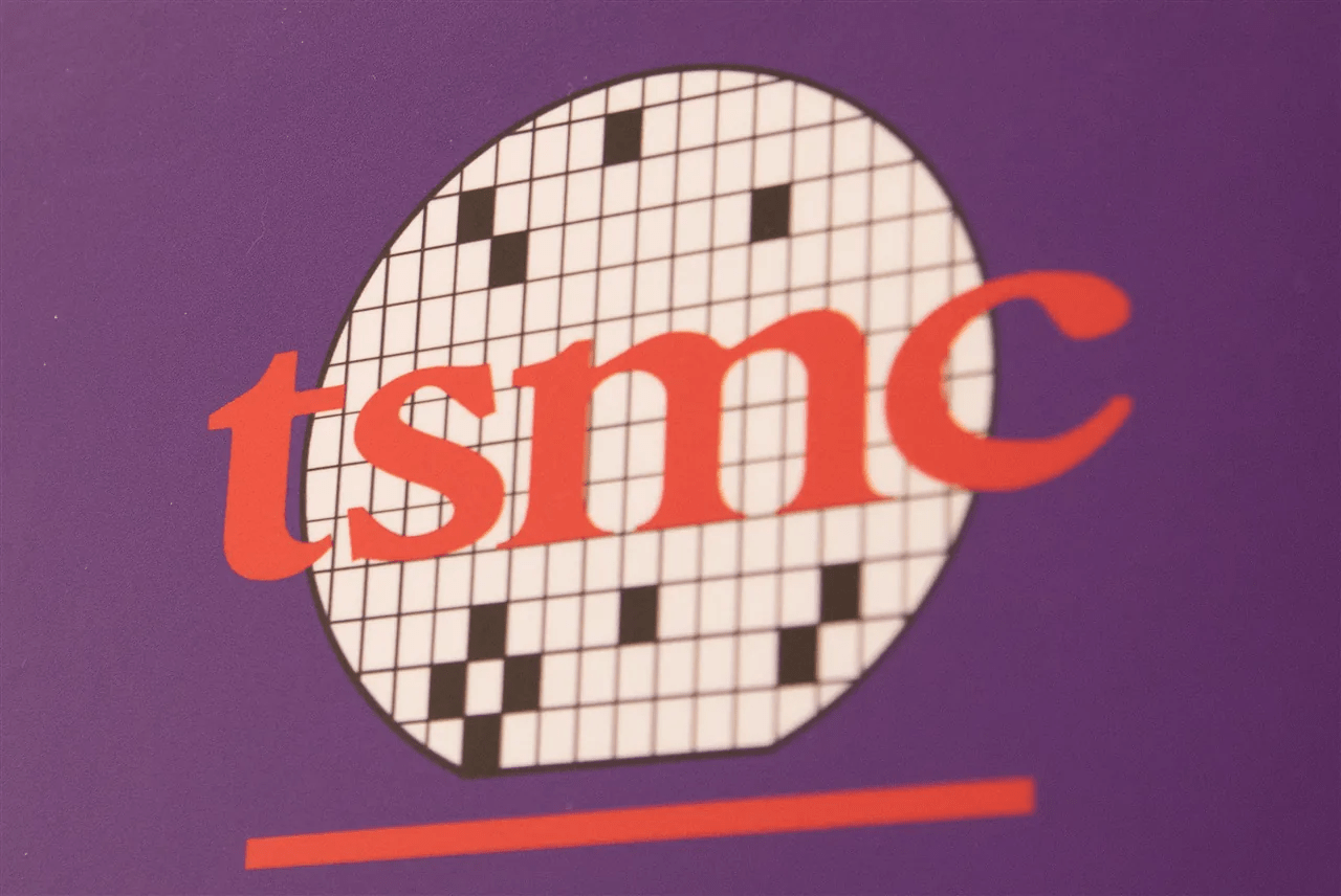 Amkor alone cheers 10-year TSMC packaging deal in Arizona