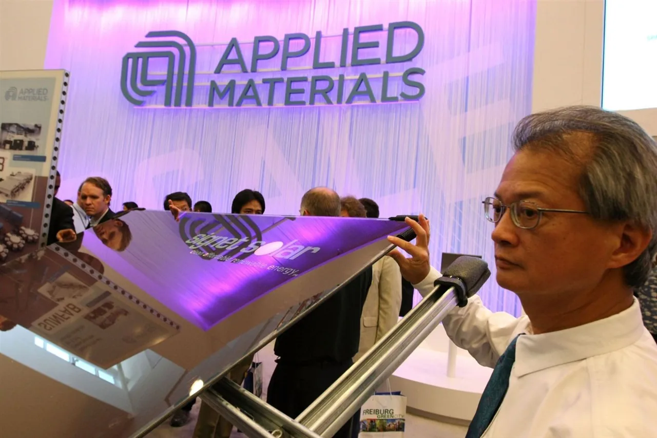 EssilorLuxottica, Applied Materials team up on smart eyewear technology