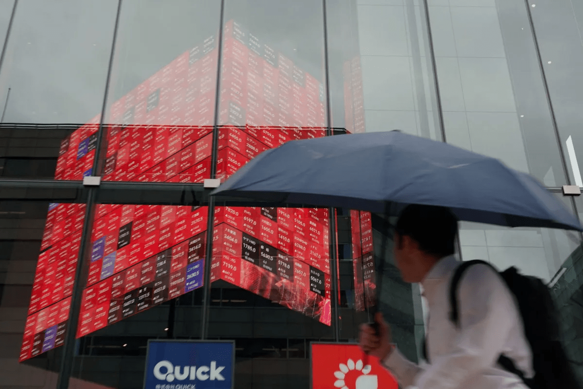 Chipmakers Lead a Global Tech Rally as the Iran War Premium Drains Out of Markets
