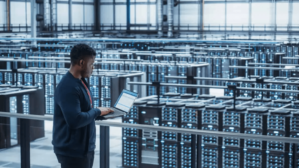 Why Data Centre Stocks Could Be the Smartest Buy on the TSX
