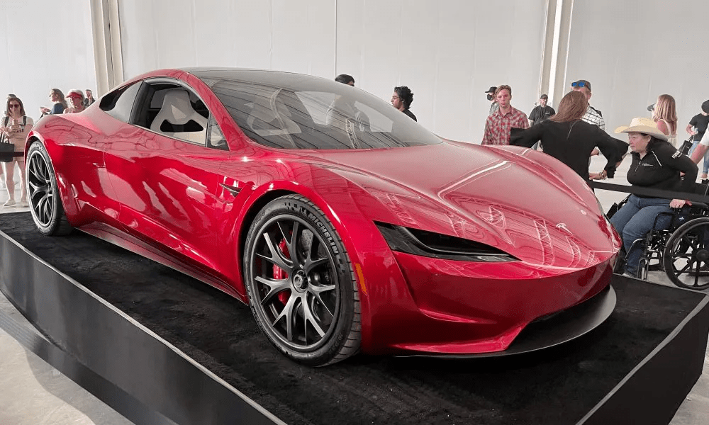 Tesla Roadster unveiling gets pushed again, but new event details emerge
