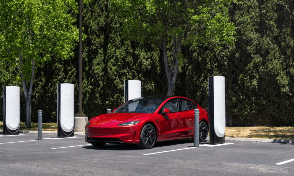 Tesla Model 3 has a tasty Supercharging incentive, but it’s ending soon