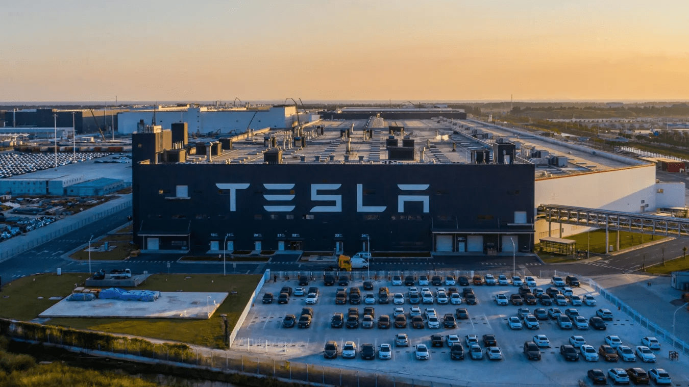 Tesla labels WSJ report of China business separation “fake news”