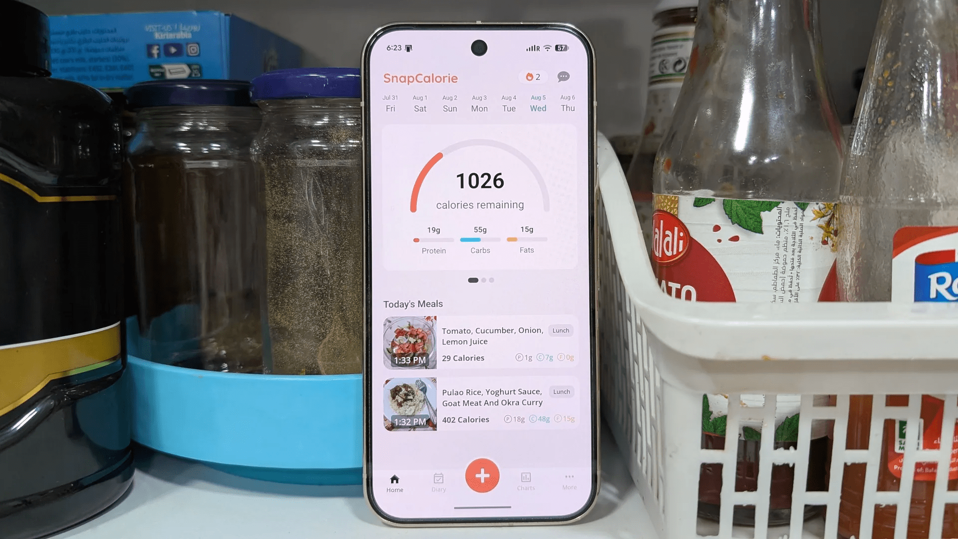 I let two AI apps track every bite I ate for three days straight to help me count calories and get back into shape. Here’s the most accurate one