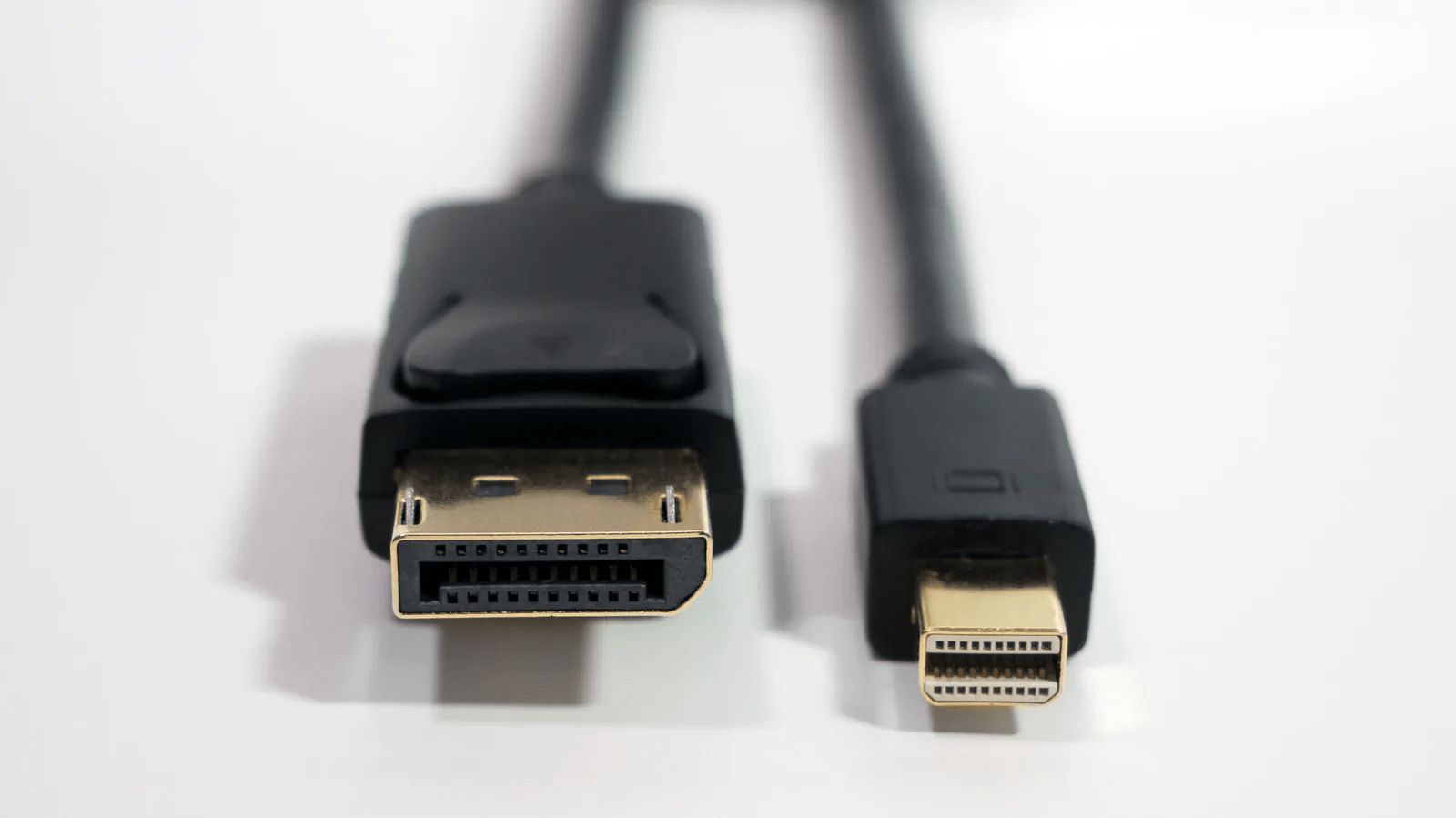 Monitor Not Detecting Your DisplayPort Signal? This Might Be Why