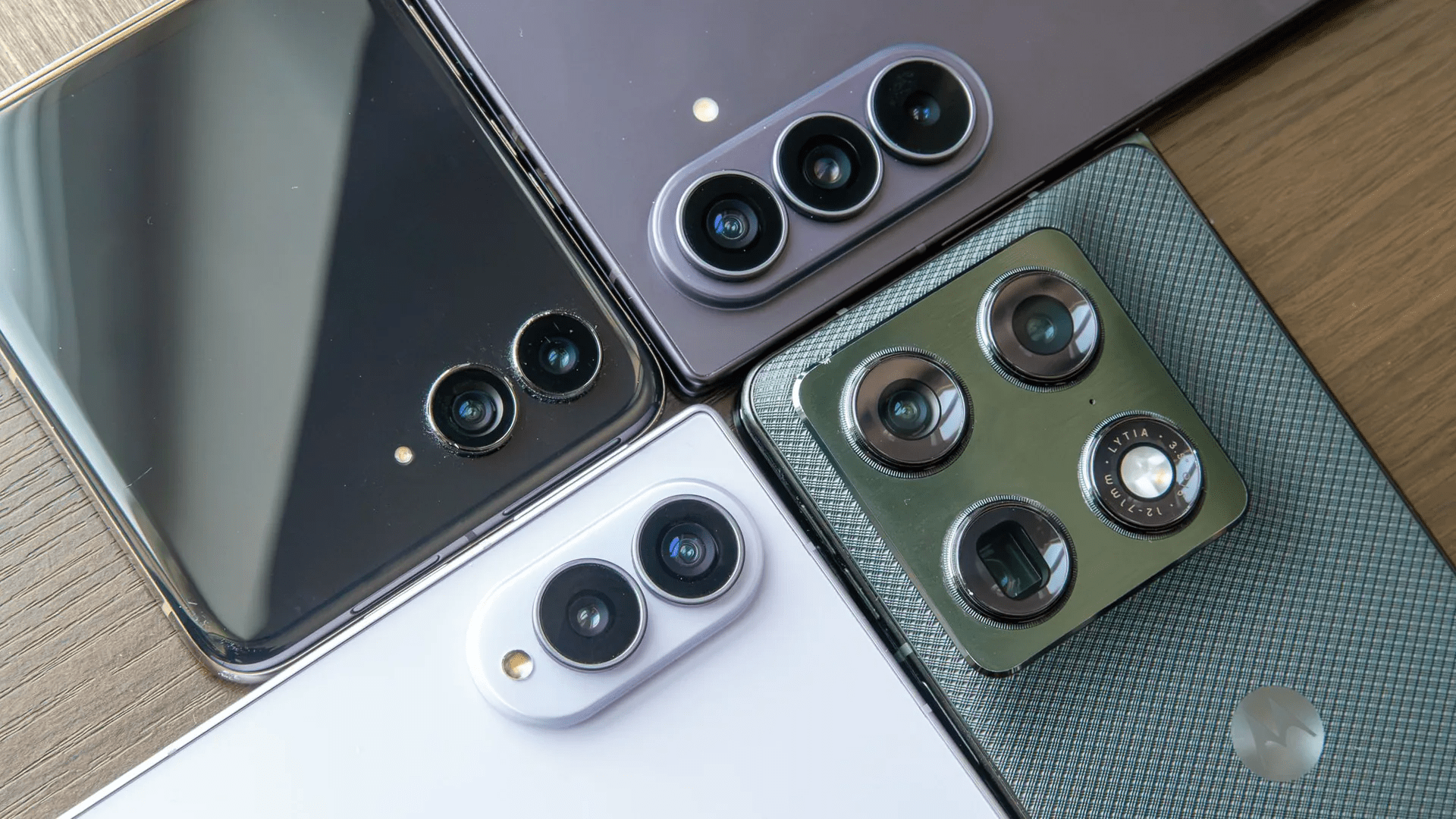I took 1,000 photos with the Galaxy Z Fold 8 and Fold 8 Ultra and compared them to my two favorite foldable phones. The results may surprise you
