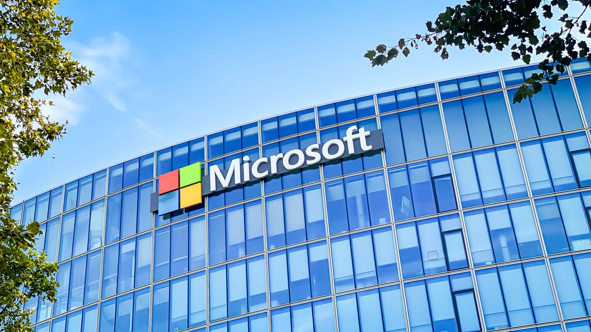 Microsoft adds metered AI billing alongside software seats