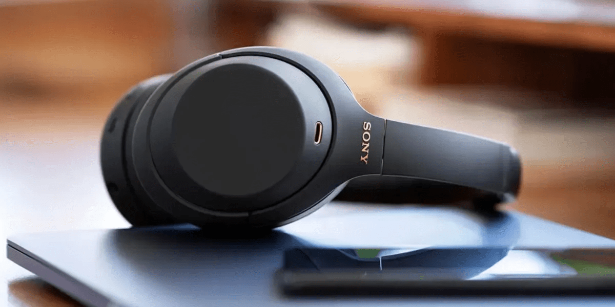 Sony may re-release its 2020 over-ear headphones for around $250, leak reveals