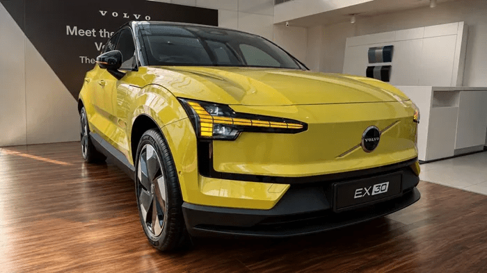 Volvo EX30 Review: Small Volvo, Big Ambitions, and 272 Electric Horses