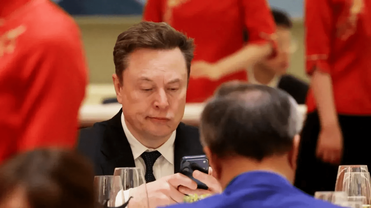 Elon Musk Backs Study Showing Bot Traffic Will Be 1,000X Human Traffic — Michael Burry Wants To Know Who’s Actually Paying