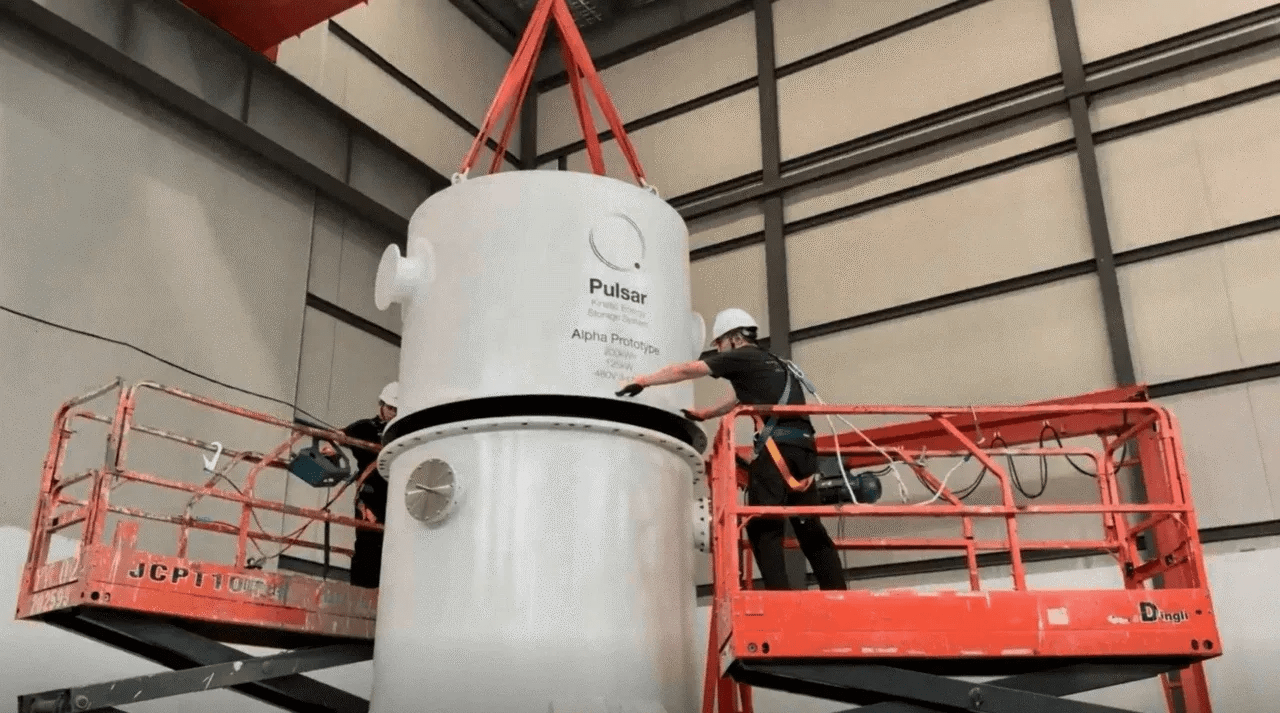 Tech ROUNDUP: Accure, Hydrostor, Shoals and TerraFlow, and Qnetic advance energy storage tech