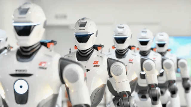 US Robot Seller Pivots to Domestic Manufacturing Amid China Ban Fears