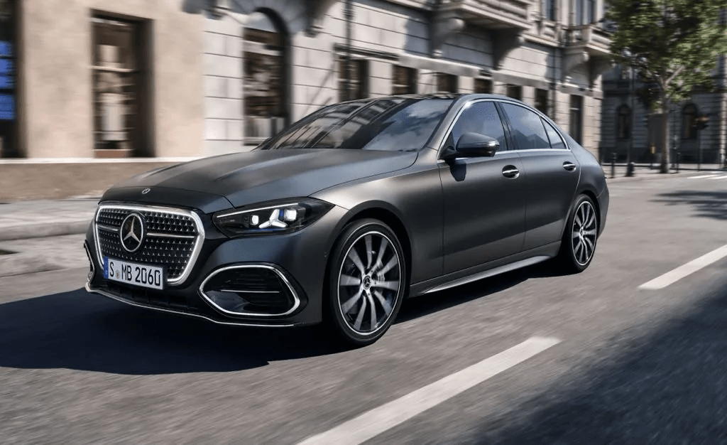 Mercedes-Benz C-Class Facelift Revealed With Petrol And Diesel Engines