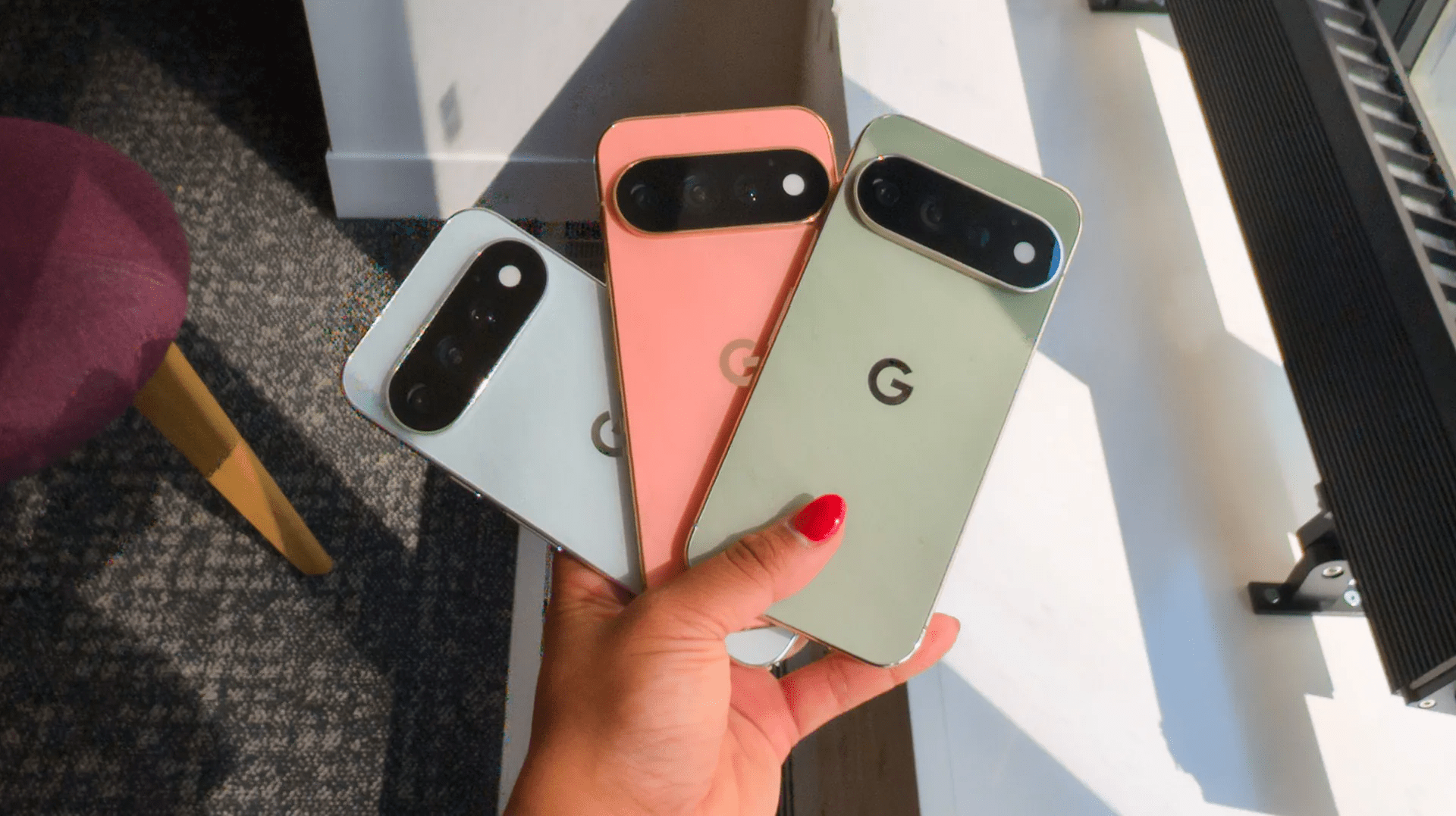 Google Pixel 11 Pro vs. Samsung Galaxy S26: Which small flagship is better?