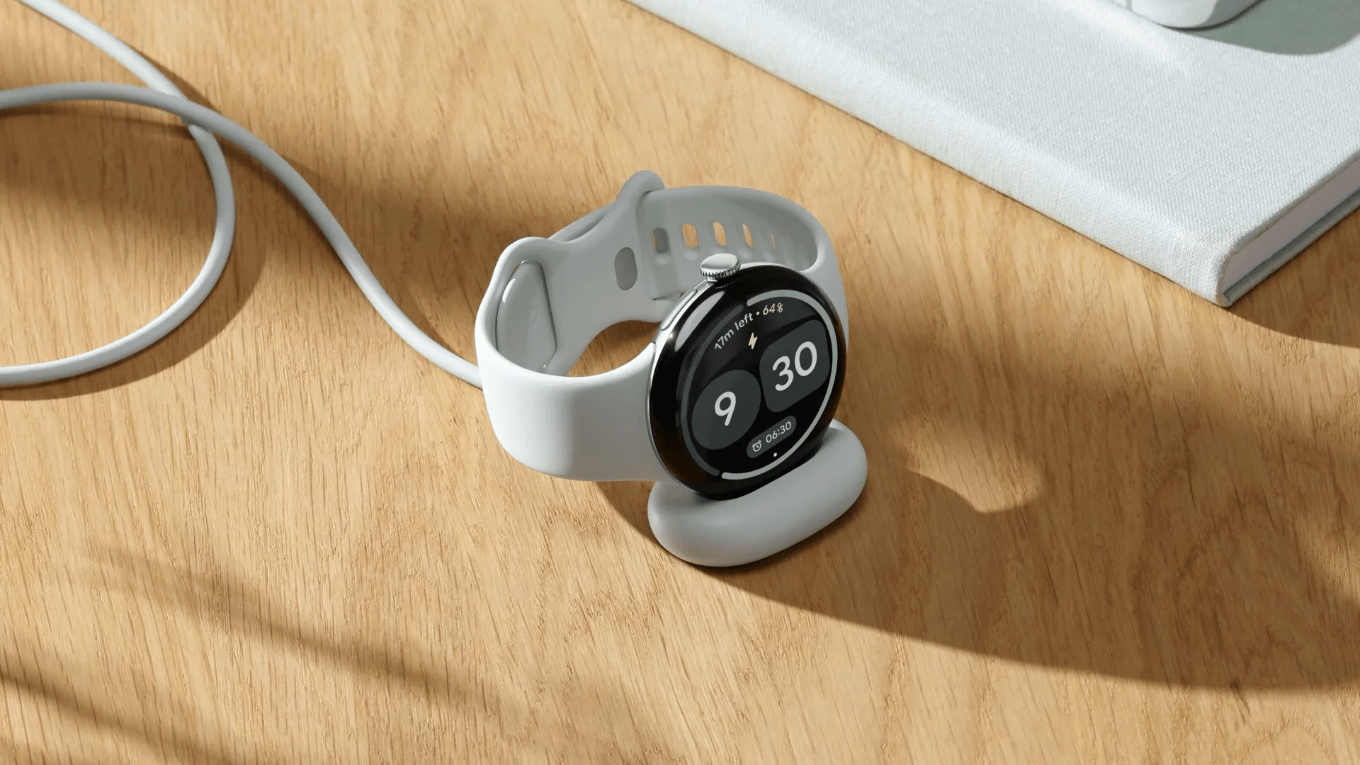 Google simplifies Pixel Watch 5 software with one unified build