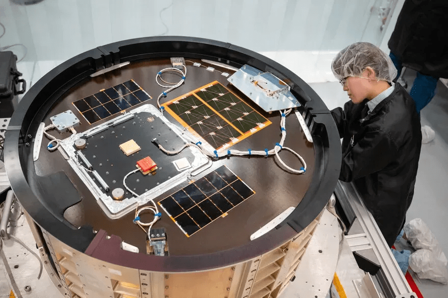 Aerospace demonstrates DiskSats in low-Earth orbit