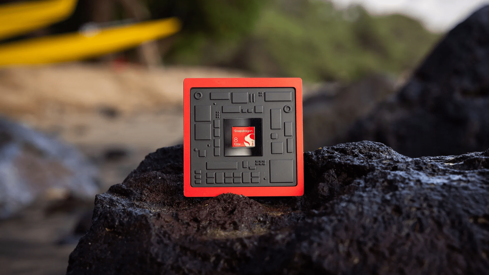 Qualcomm just broke the 5GHz barrier with its next Snapdragon chip
