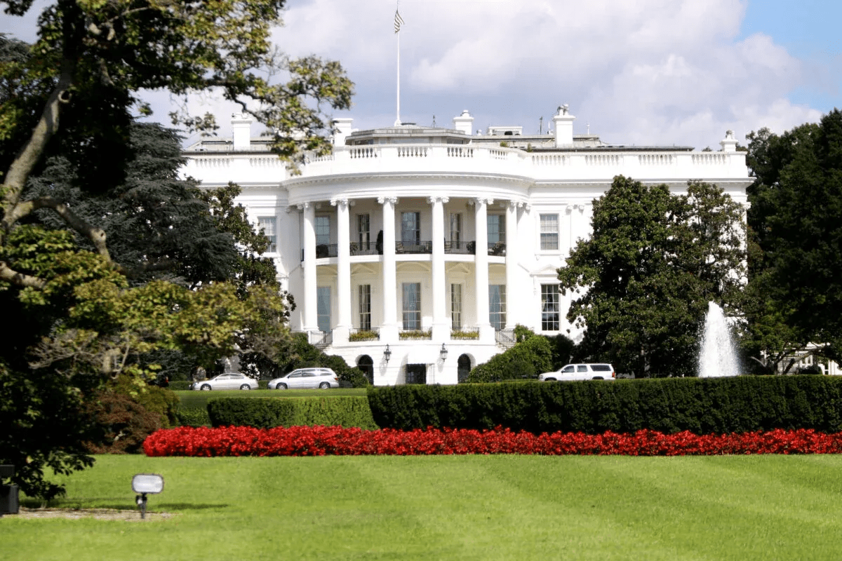 Trump cites ‘unusual and extraordinary threat’ in executive order banning inverter, BESS & transformer imports