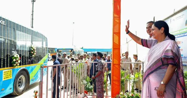 Delhi adds 50 electric buses, launches e-bus service to Rewari: CM Rekha Gupta