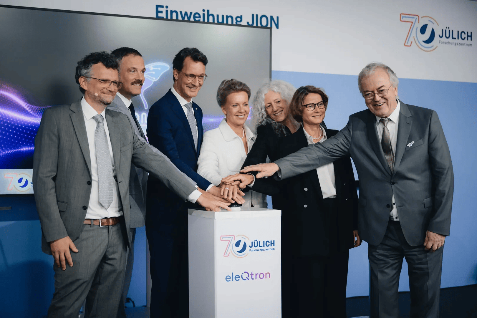 Forschungszentrum Jülich Operates eleQtron’s JION Trapped-Ion QPU via JUNIQ Infrastructure