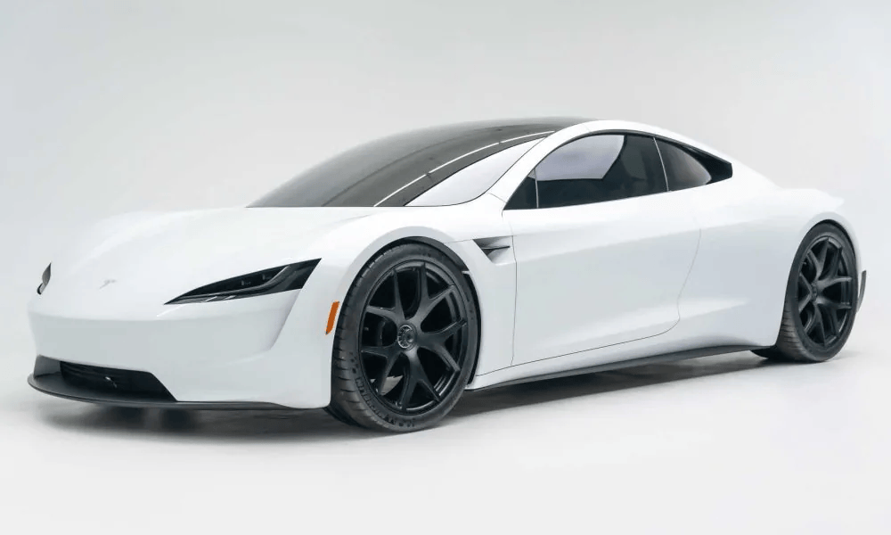 Tesla Roadster unveiling is getting hyped up by Elon Musk
