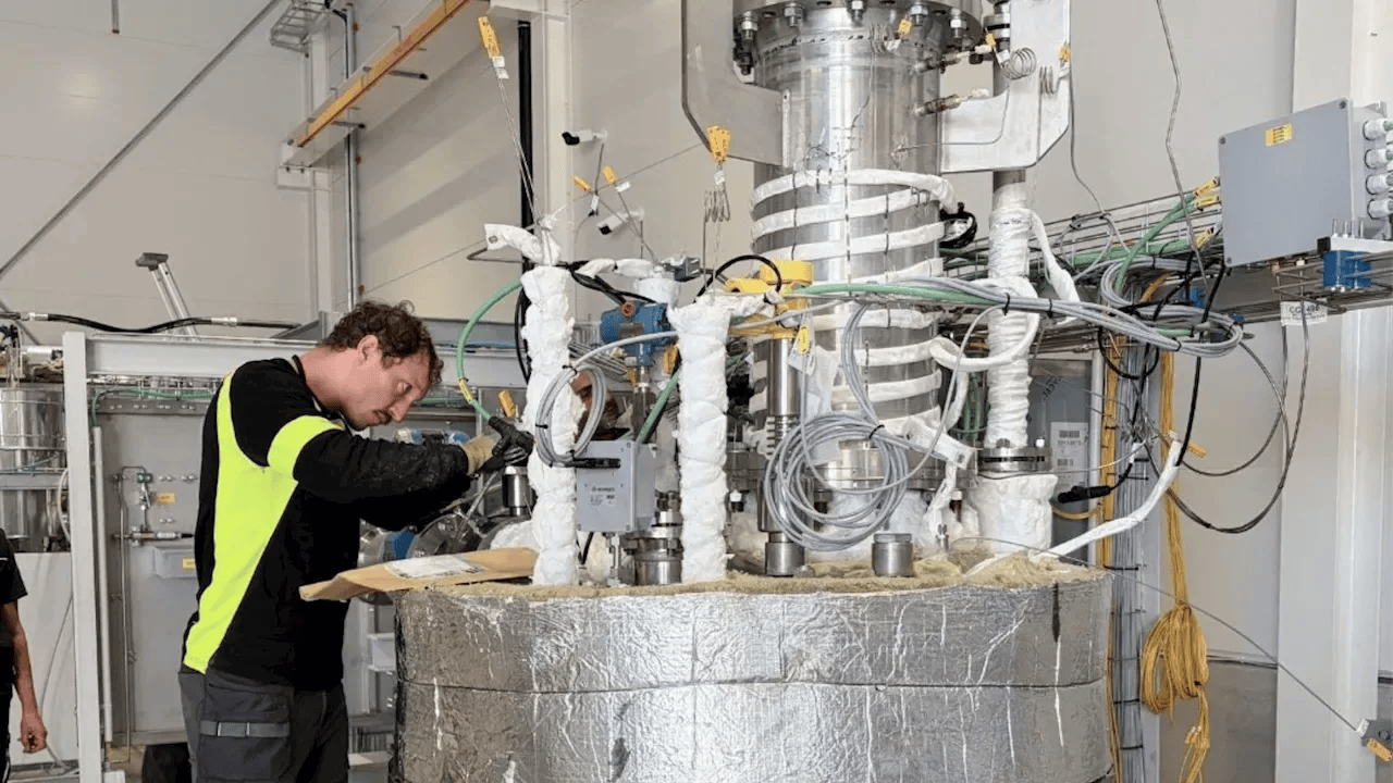 Blykalla lead-cooled reactors turn to Microsoft to speed up licensing