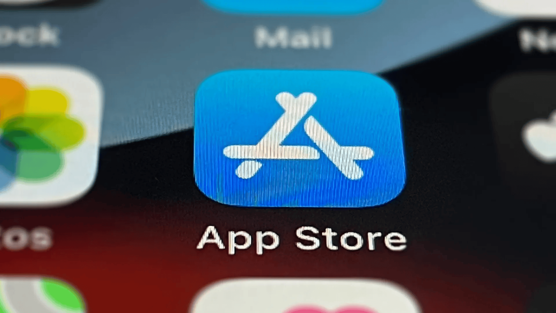 Apple will let EU apps use less alarming tracking consent screens