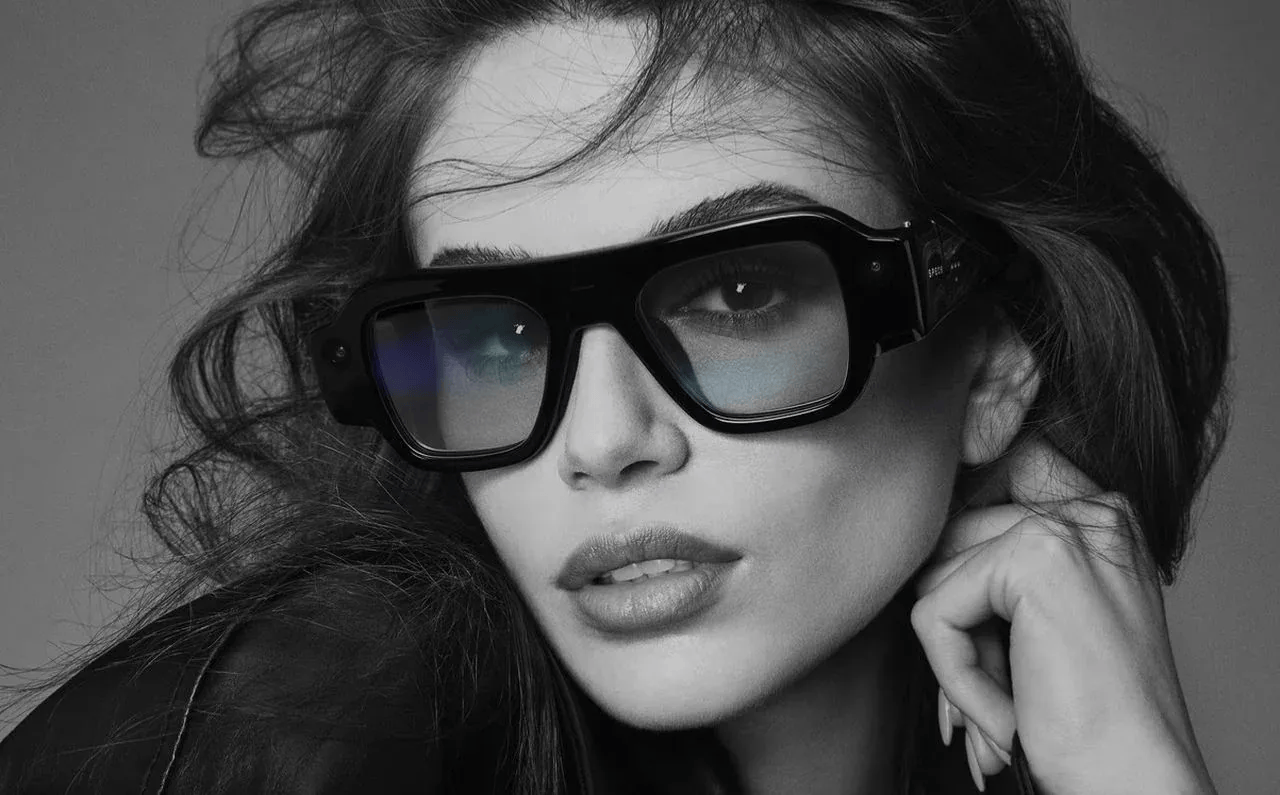 Snap SPECS AR Glasses $2,195: 3-4 Hour Battery Could Limit Consumer Appeal