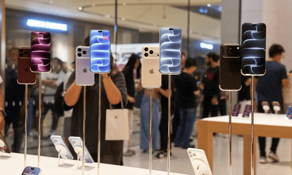 Apple’s iPhone 18 Pro, Apple Watch Series 12, Apple Watch Ultra 4, and AirPods 5 now available to buy in stores