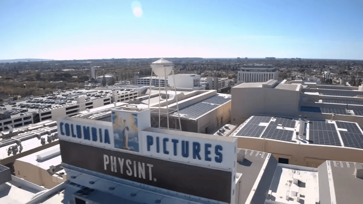 Kojima Loves Sony Despite Being Blindsided by Physint Decision