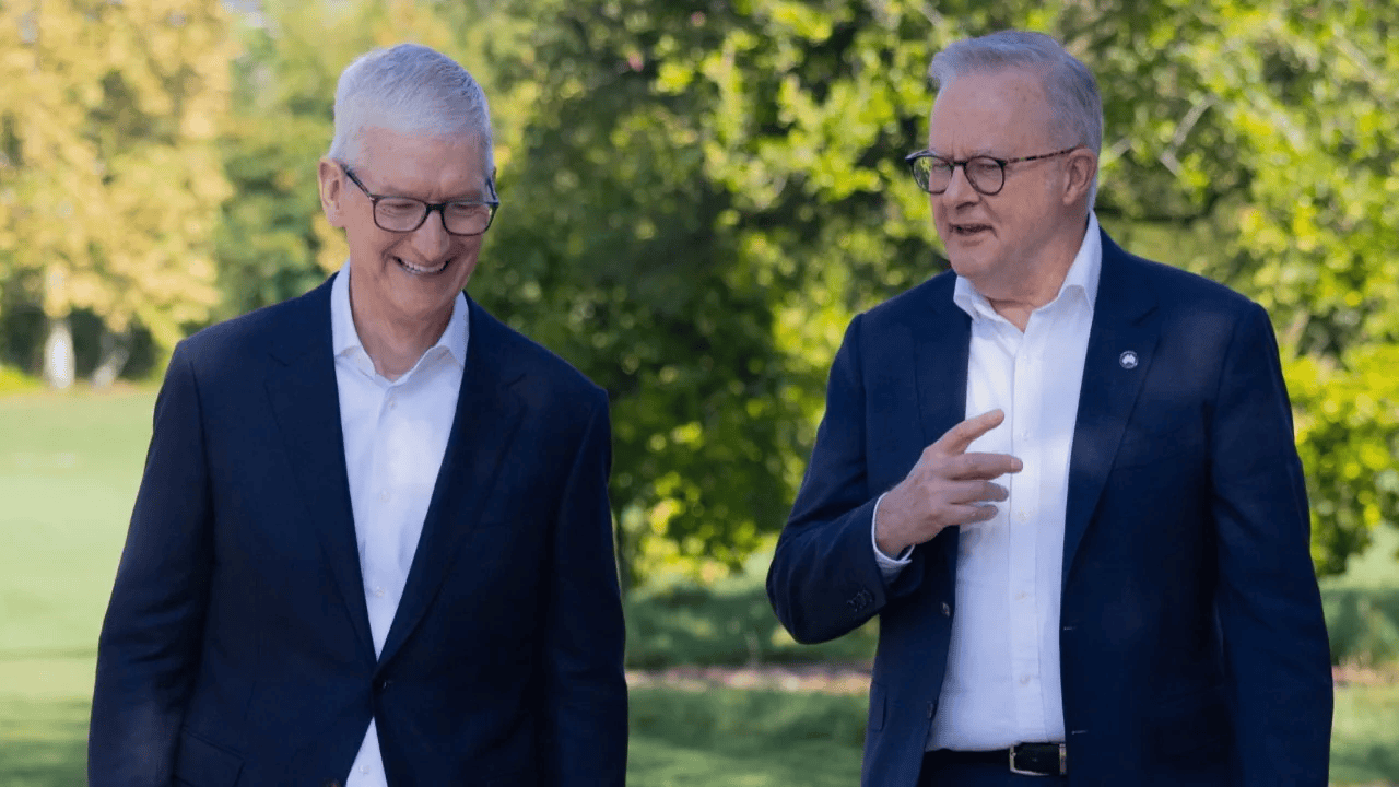 Australia’s Prime Minister says Tim Cook backs the country’s social media curbs