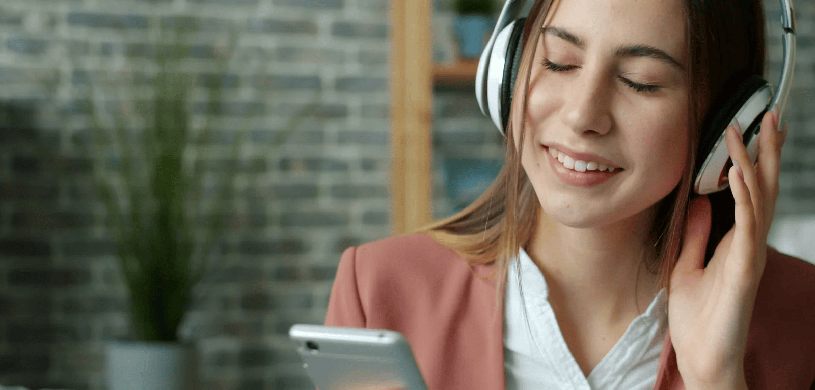 AI, deep fakes and ticket bots “ruining” UK music industry