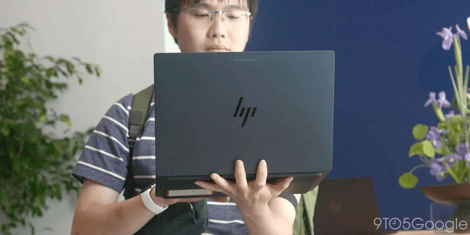 Googlebook hands-on: What makes a laptop, a laptop? [Video]