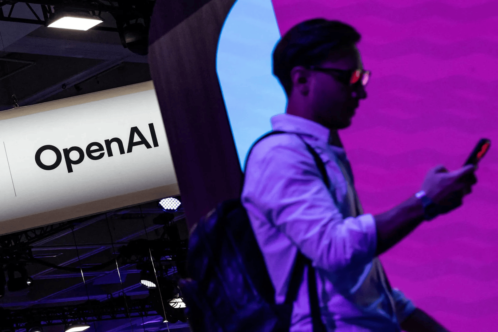 Another OpenAI sandbox failure lets AI agent reach internet, prompting training pause
