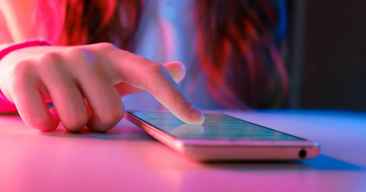 Dr Jane Wilcock on social media, screen time and risks to children