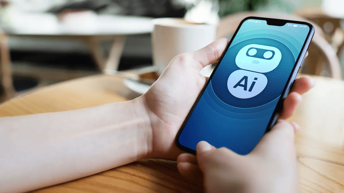 Romanians adopt AI faster than workplaces are ready to integrate it, survey says