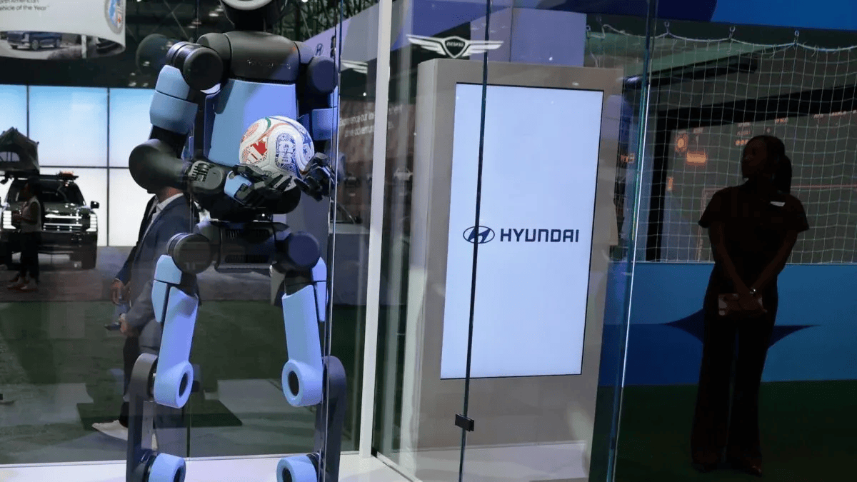 Amid Its Big Humanoid Robot Rollout, an Ex-Amazon AI Chief Will Now Lead Boston Dynamics