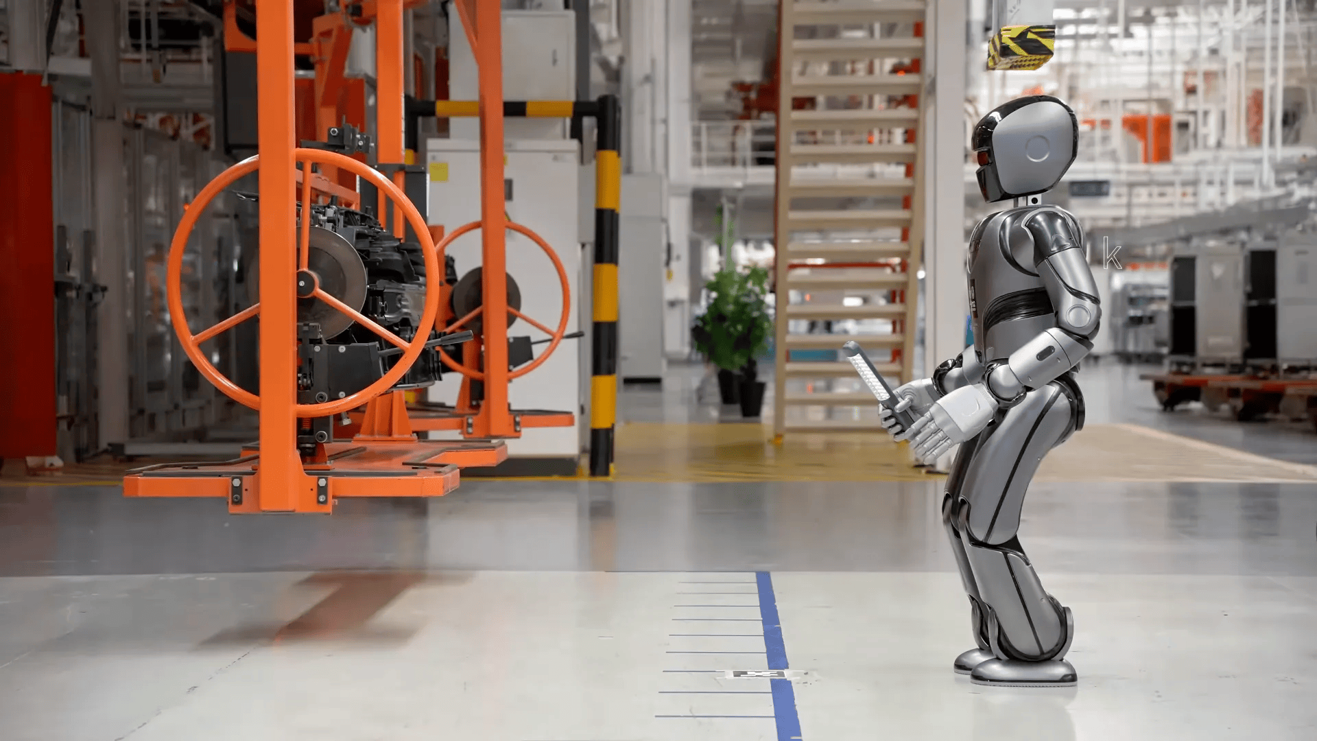 Chinese humanoid robots set to take on logistics jobs at Volkswagen factories