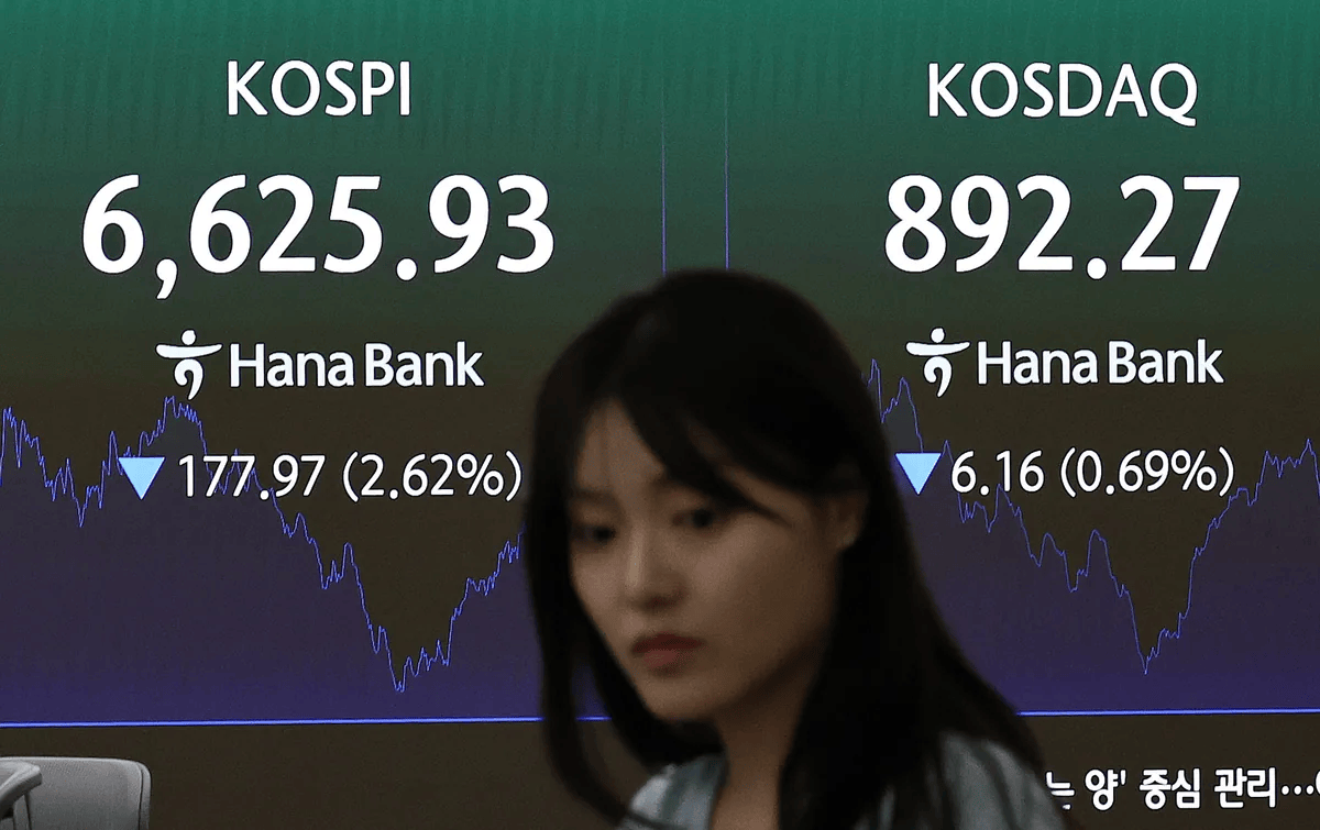 KOSDAQ Outpaces KOSPI as Chip Equipment Stocks Drive Rally
