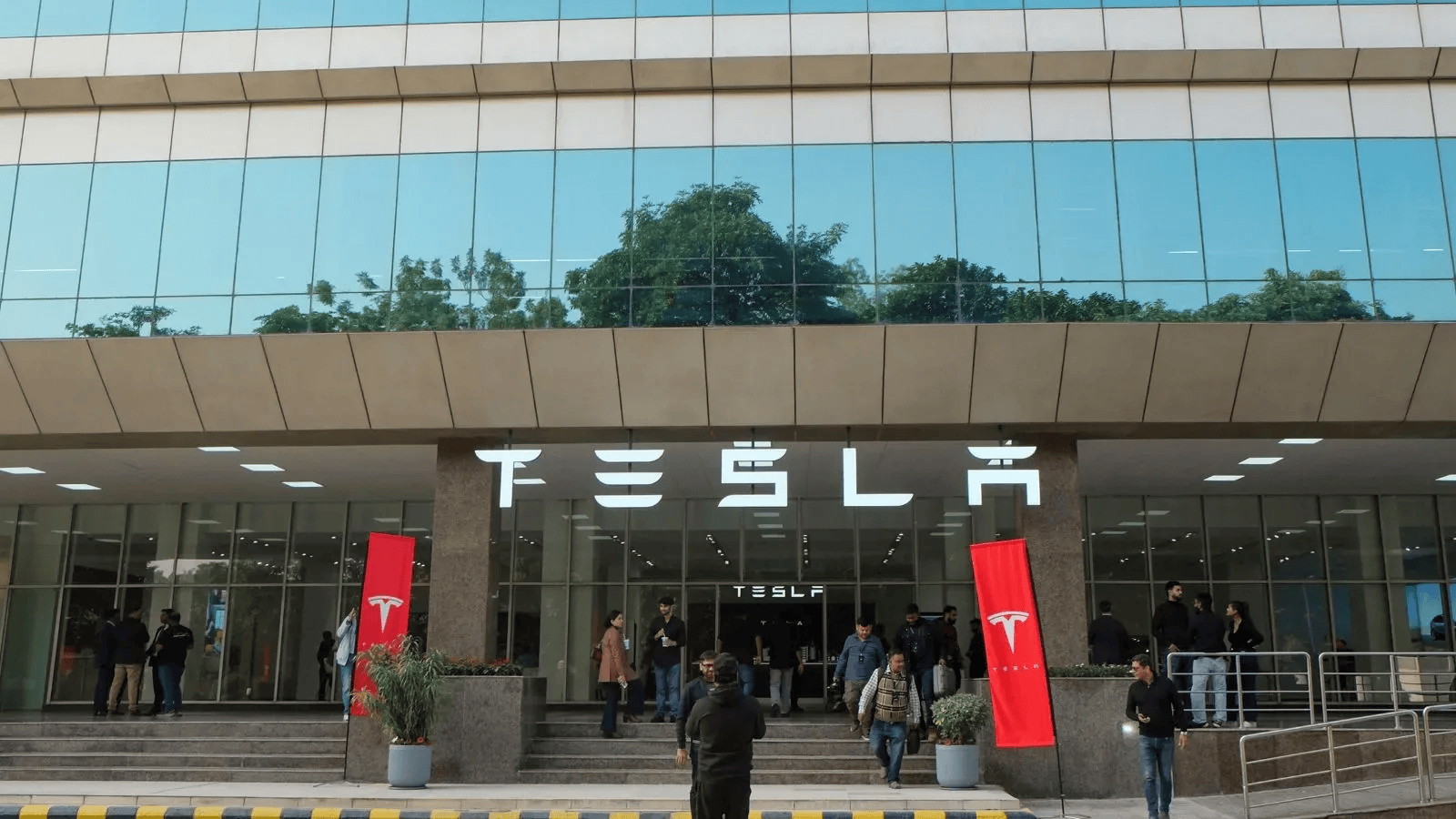 Tesla renames ‘Full Self-Driving’ to ‘Assisted Driving’ in Europe as it chases clearance for software