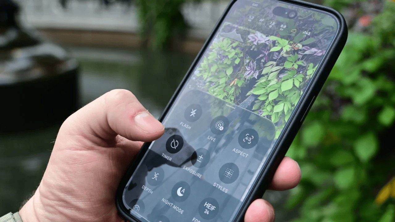 JP Morgan dismisses iPhone cuts report, hikes AAPL target to $360