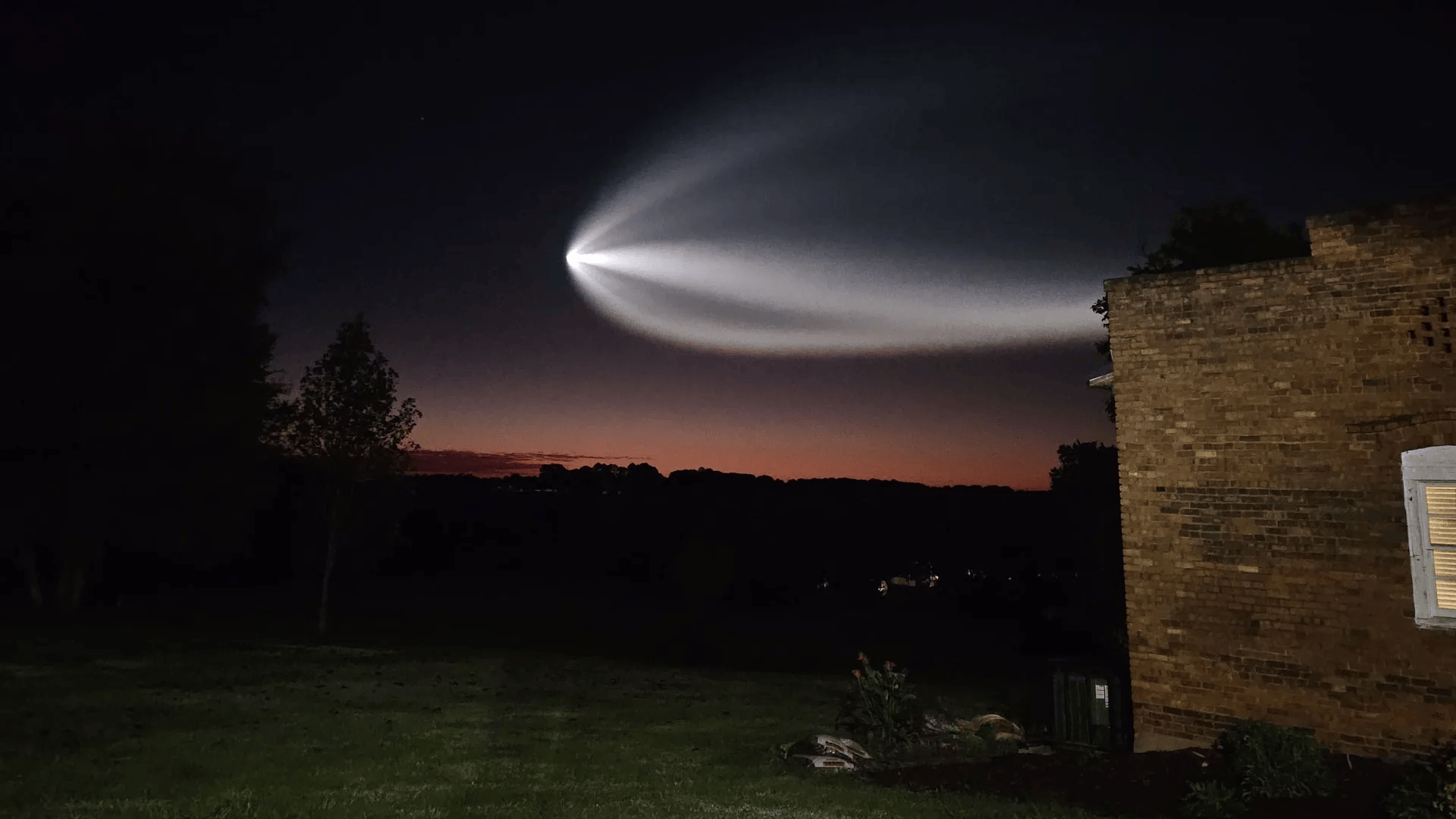 SpaceX rocket launch creates incredible ‘space jellyfish’ visible throughout US East Coast (photos)