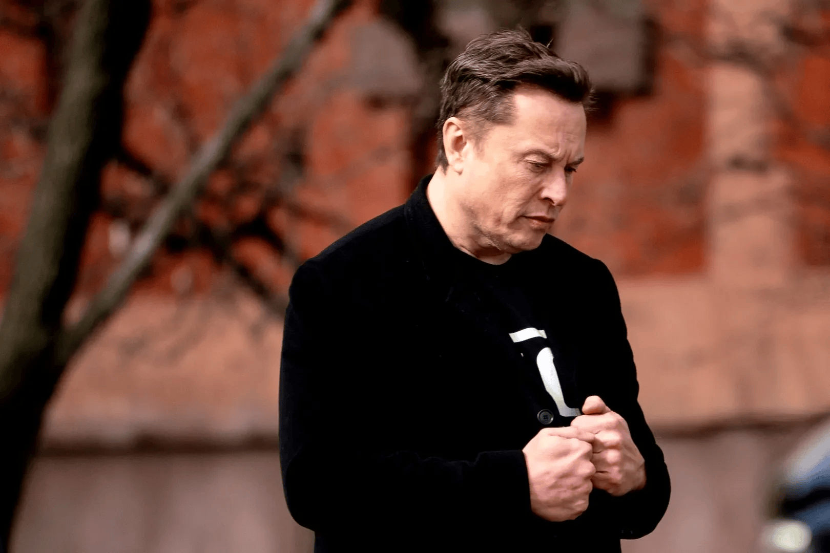 Musk pledges to give ‘every kid in America’ one of his SpaceX shares