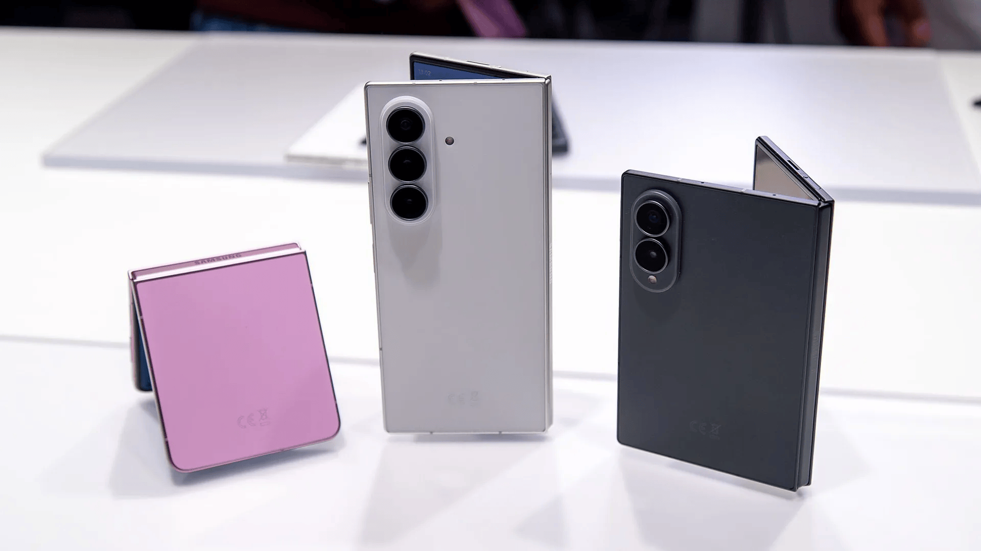 Samsung could double the phones in the Galaxy Z series: ‘Galaxy Z Slide’ rumored